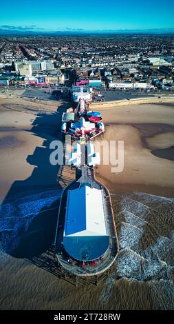 Wunderschöne Aufnahmen, aufgenommen mit einer Drohne in Blackpool Stockfoto