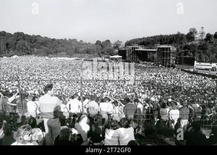 Bruce Springsteen und die E-Streetband treten in Slane Castle in Irland auf. 01-06-1985. Vvbvanbree fotografie Stockfoto