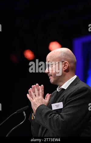 Jahrestagung der Synode der Evangelischen Kirche in Deutschland EKD. Im Foto vom 12.11.2023: Bischof Tobias Bilz, Landesbischof der Evangelisch-Lutherischen Landeskirche Sachsens und Mitglied im Rat der EKD. NUR REDAKTIONELLE VERWENDUNG *** Jahrestagung der Synode der Evangelischen Kirche in Deutschland EKD im Foto vom 12 11 2023 Bischof Tobias Bilz, Bischof der Evangelisch-Lutherischen Kirche Sachsen und Mitglied des Rates der EKD REDAKTIONELLE VERWENDUNG NUR Copyright: epd-bild/HeikexLyding epd-EKD Synode Bilz3 Credit: Imago/Alamy Live News Stockfoto