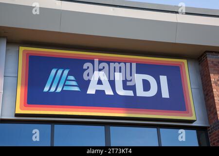 Orbital Retail Park, Cannock, West Midlands, WS11 8XP Stockfoto