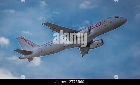 Pegasus startet vom Flughafen Stuttgart in Deutschland. Stockfoto