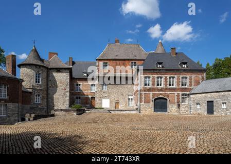 Château du Fosteau, Schloss aus dem 14. Jahrhundert in Leers-et-Fosteau bei Thuin, Provinz Hennegau, belgische Ardennen, Wallonien, Belgien Stockfoto