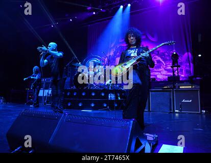 HOLLYWOOD, FL - 12. NOVEMBER: Jason Bonhams LED Zeppelin Experience tritt am 12. November 2023 im Hard Rock Live im Seminole Hard Rock Hotel & Casino in Hollywood, Florida auf. Copyright: Xmpi04x Credit: Imago/Alamy Live News Stockfoto