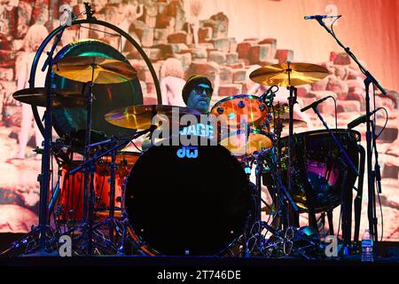 HOLLYWOOD, FL - 12. NOVEMBER: Jason Bonhams LED Zeppelin Experience tritt am 12. November 2023 im Hard Rock Live im Seminole Hard Rock Hotel & Casino in Hollywood, Florida auf. Copyright: Xmpi04x Credit: Imago/Alamy Live News Stockfoto