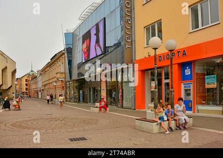 Banja Luka, Bosnien - 3. September 2023. Veselina Maslese Straße im Zentrum von Banja Luka in Republika Srpska, Bosnien und Herzegowina Stockfoto