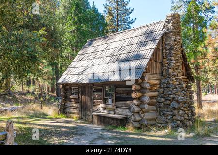 Die Anderson Hütte im Yosemite Nationalpark. George Anderson, ein schottischer Immigrant, kam um 1868 nach Yosemite. Stockfoto