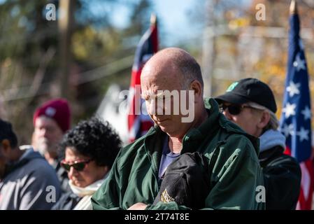 Die jährliche Zeremonie von Acton findet im Acton Center vor dem Rathaus statt. Stockfoto