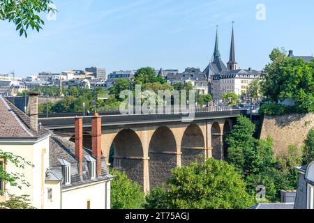 Ville Haute über die Brücke La Passerelle, Stadt Luxemburg, Luxemburg Stockfoto