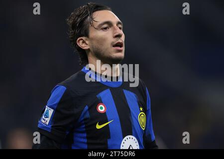 Mailand, Italien. November 2023. Matteo Darmian vom FC Internazionale während des Spiels der Serie A bei Giuseppe Meazza, Mailand. Der Bildnachweis sollte lauten: Jonathan Moscrop/Sportimage Credit: Sportimage Ltd/Alamy Live News Stockfoto
