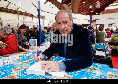 Christian Signol französischer Schriftsteller und Schriftsteller. Seit dreißig Jahren ist der Erfolg konstant. Seine Bücher wurden in 15 Sprachen übersetzt. Br Stockfoto