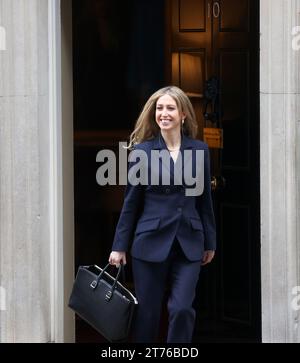 London, Großbritannien. November 2023. Die neu ernannte britische Finanzministerin Laura Trott verlässt am 13. November 2023 die Downing Street 10 in London. Der britische Premierminister Rishi Sunak begann am Montag eine Kabinettsumbildung. Quelle: Li Ying/Xinhua/Alamy Live News Stockfoto