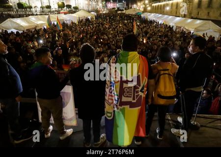 Nicht exklusiv: 13. November 2023, Mexiko-Stadt, Mexiko: Die LGBTTTI + Community Protest, um Klärung des Todes des Magistrats Jesus Ociel zu fordern Stockfoto