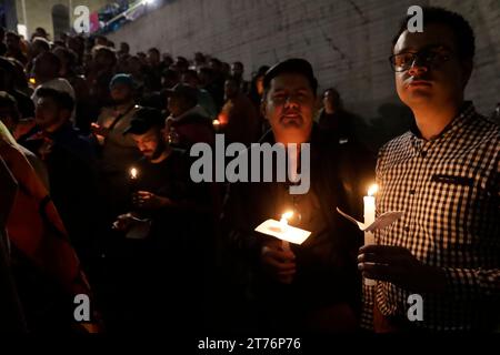 Nicht exklusiv: 13. November 2023, Mexiko-Stadt, Mexiko: Die LGBTTTI + Community Protest, um Klärung des Todes des Magistrats Jesus Ociel zu fordern Stockfoto