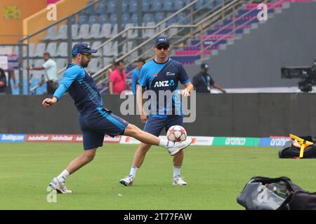 Bomaby, Maharastra, INDIEN. November 2023. Halbfinalspiel 46 der ICC Männer Cricket World Cup INDIEN 2023: .India V Neuseeland WankhedeStadium, Bombay. Training am 14. November 2023. Glenn Phillips (Credit Image: © Seshadri Sukumar/ZUMA Press Wire) NUR REDAKTIONELLE VERWENDUNG! Nicht für kommerzielle ZWECKE! Quelle: ZUMA Press, Inc./Alamy Live News Stockfoto