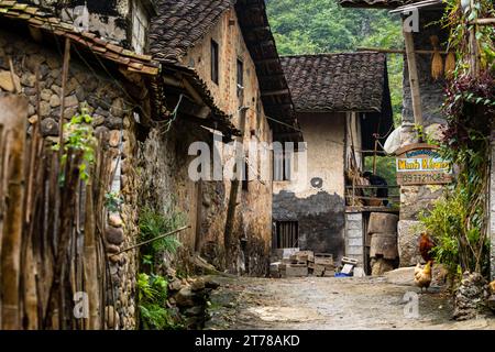 Alte Bauernhäuser in Ban Gioc in Vietnam Stockfoto