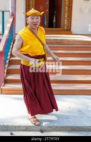 Aginskoje, Russland - 28. juni 2017 - Ein buddhistischer Mönch im Agin-Kloster Stockfoto