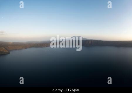 Skyline in Nicaragua Landschaft mit Blick auf die Drohne bei Sonnenuntergang Stockfoto