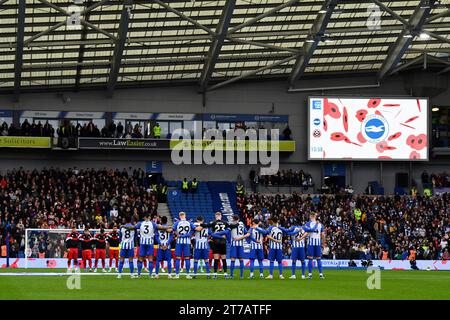 Am Gedenksonntag - Brighton & Hove Albion gegen Sheffield United, Premier League, Amex Stadium, Brighton, Großbritannien - 11. November 2023 nur redaktionelle Verwendung - es gelten Einschränkungen von DataCo Stockfoto