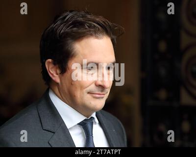 London, Vereinigtes Königreich. November 2023. Johnny Mercer, Staatsminister (Minister für Veteranenangelegenheiten), kommt zur Kabinettssitzung. Quelle: Uwe Deffner/Alamy Live News Stockfoto