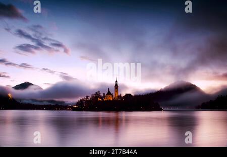 Sonnenaufgang am See Bled, slowenien II Stockfoto