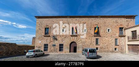 Europa, Spanien, Extremadura, Cáceres, Casa de los Ribera (derzeit „Rectorado Universidad de Extremadura“) Stockfoto