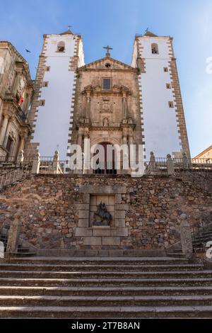 Europa, Spanien, Extremadura, Cáceres, die Kirche San Francisco Javier oder die Kirche des kostbaren Blutes Stockfoto