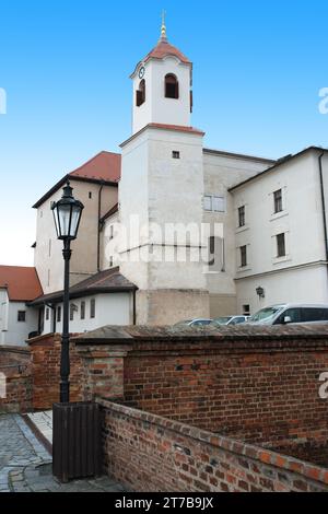 Die Burg Spilberk (deutsch: Spielberg) ist eine alte Burg auf einem Hügel in Brünn, Südmähren, in Tschechien. Stockfoto