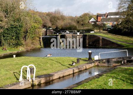 Delph Locks am Dudley No.1 Canal, Brierley Hill, West Midlands, England, Großbritannien Stockfoto