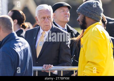 Washington, Vereinigte Staaten. November 2023. Stony Hoyer, der Mehrheitsführer des Demokratischen Repräsentantenhauses, wird am Dienstag, den 14. November 2023, bei einer Veranstaltung zur Unterstützung des Staates Israel und gegen Antisemitismus gesehen. Quelle: Aaron Schwartz/CNP/dpa/Alamy Live News Stockfoto