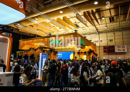 Lisboa, Portugal. November 2023. Brasilien steht am Veranstaltungsort des Web Summit 2023 in der Altice Arena in Lissabon. Quelle: SOPA Images Limited/Alamy Live News Stockfoto