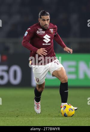 Turin, Italien. November 2023. Ricardo Rodriguez vom FC Turin während des Spiels der Serie A im Stadio Grande Torino, Turin. Der Bildnachweis sollte lauten: Jonathan Moscrop/Sportimage Credit: Sportimage Ltd/Alamy Live News Stockfoto