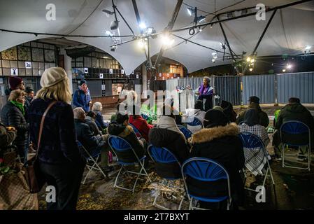 London, Vereinigtes Königreich - 14. November 2023: Mahnwache für Gazaner, organisiert von Einheimischen aus West London, einschließlich Einwohnern von Grenfell Stockfoto