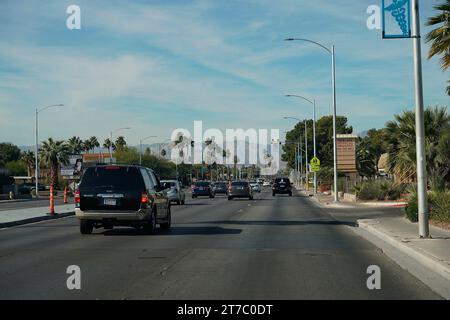 Las Vegas, Vereinigte Staaten. November 2023. 14. November 2023, Las Vegas Street Circuit, Las Vegas, FORMEL 1 HEINEKEN SILVER LAS VEGAS GRAND PRIX 2023, abgebildete Straße in Las Vegas Credit: dpa/Alamy Live News Stockfoto