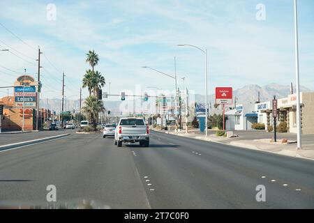 Las Vegas, Vereinigte Staaten. November 2023. 14. November 2023, Las Vegas Street Circuit, Las Vegas, FORMEL 1 HEINEKEN SILVER LAS VEGAS GRAND PRIX 2023, abgebildete Straße in Las Vegas Credit: dpa/Alamy Live News Stockfoto