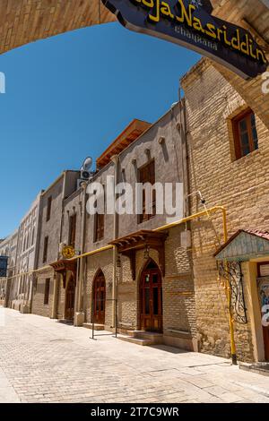 Fantastischer Blick auf das historische Zentrum von Buchara, Usbekistan. Die antike Stadt wurde von der UNESCO zum Weltkulturerbe erklärt. Buchara ist ein Popu Stockfoto