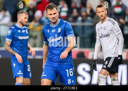 Warschau, Polen. November 2023. Antonio Milic von Lech war während des Polnischen PKO Ekstraklasa League-Spiels zwischen Legia Warszawa und Lech Posen im Marschall Jozef Pilsudski Legia Warschau Municipal Stadium zu sehen. Endpunktzahl: Legia Warszawa 0:0 Lech Poznan. Quelle: SOPA Images Limited/Alamy Live News Stockfoto