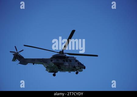 Ein Eurocopter AS232 Super Puma, Such- und Rettungshubschrauber (SAR) der Hellenic Air Force Stockfoto