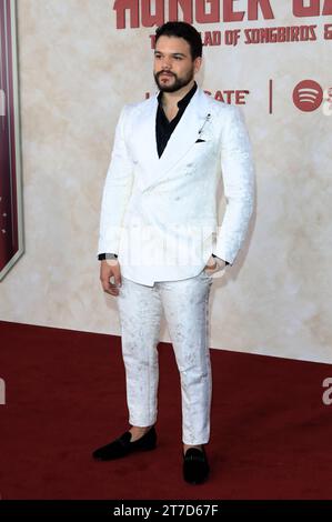 Josh Andres Rivera bei der Premiere des Kinofilms The Hunger Games: The