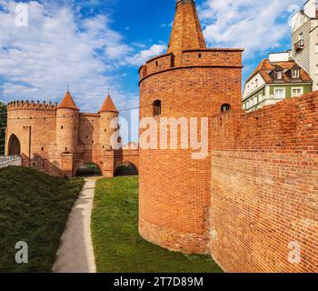 Die Warschauer Festung war ein Festungssystem, das im 19. Jahrhundert in Warschau, Polen, erbaut wurde, als die Stadt Teil des Russischen Reiches war. Stockfoto