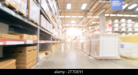 Unscharfer Lagerhintergrund, unscharfe Fabriklagerung, Industrielager Laderaum für Lieferung Versand Bokeh heller Hintergrund, Business Logistics di Stockfoto