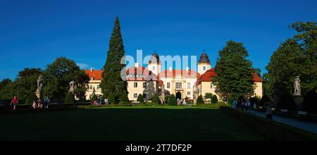 29.08.2022. Panoramablick auf den Eingang in das Schloss von Ksiaz. Walbrzych. Polen Stockfoto