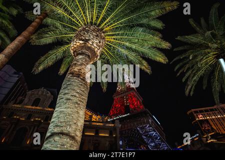 Las Vegas, USA. November 2023. Atmosphäre des Kreislaufs. 14.11.2023. Formel-1-Weltmeisterschaft, Rd 22, Las Vegas Grand Prix, Las Vegas, Nevada, USA, Vorbereitungstag. Das Foto sollte lauten: XPB/Press Association Images. Quelle: XPB Images Ltd/Alamy Live News Stockfoto