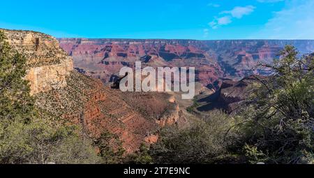 Ein Panorama vom Trailhead-Blick auf den Südrand des Grand Canyon, Arizona Stockfoto