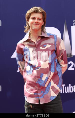 15. November 2023: RUEL nimmt am 15. November 2023 an den 37. Jährlichen ARIA Awards im Hordern Pavilion in Sydney, NSW Australien Teil (Foto: © Christopher Khoury/Australian Press Agency via ZUMA Wire). Nicht für kommerzielle ZWECKE! Stockfoto
