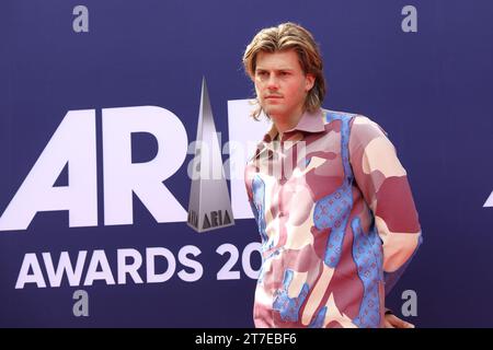 15. November 2023: RUEL nimmt am 15. November 2023 an den 37. Jährlichen ARIA Awards im Hordern Pavilion in Sydney, NSW Australien Teil (Foto: © Christopher Khoury/Australian Press Agency via ZUMA Wire). Nicht für kommerzielle ZWECKE! Stockfoto