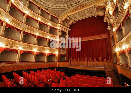 Nein. Vittorio Emanuele Theater. Sizilien. Italien Stockfoto