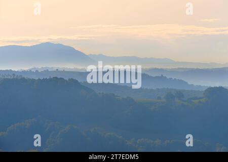 Herbstlandschaft. Magliano Sabina. Latium. Italien Stockfoto