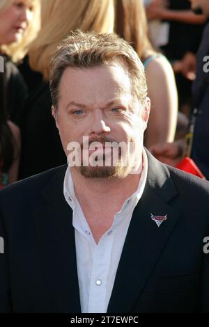 Eddie Izzard bei der Weltpremiere von Disney Pixars „Cars 2“. Ankunft im El Capitan Theatre in Hollywood, CA, 18. Juni 2011. Foto: Joseph Martinez / Picturelux Stockfoto