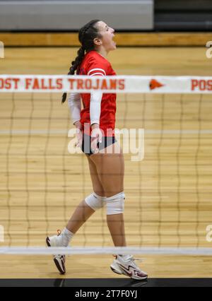 Volleyball-Action mit Bonneville vs Pocatello in Post Falls, Idaho. Stockfoto