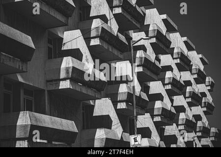 Balkone, brutalistische Architektur, Details, Veracruz, Mexiko, 2022 Stockfoto